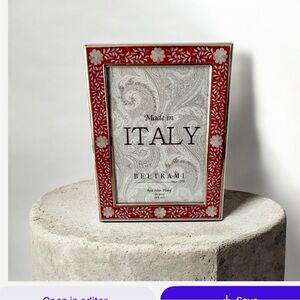 Red and White Picture Frame made in Italy for 4”x6” photos